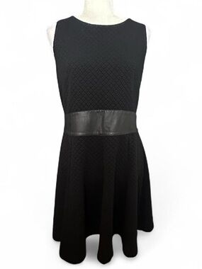 💜 Club Monaco Black Tabitha Diamond Quilted Fit & Flare Cocktail Dress (12)